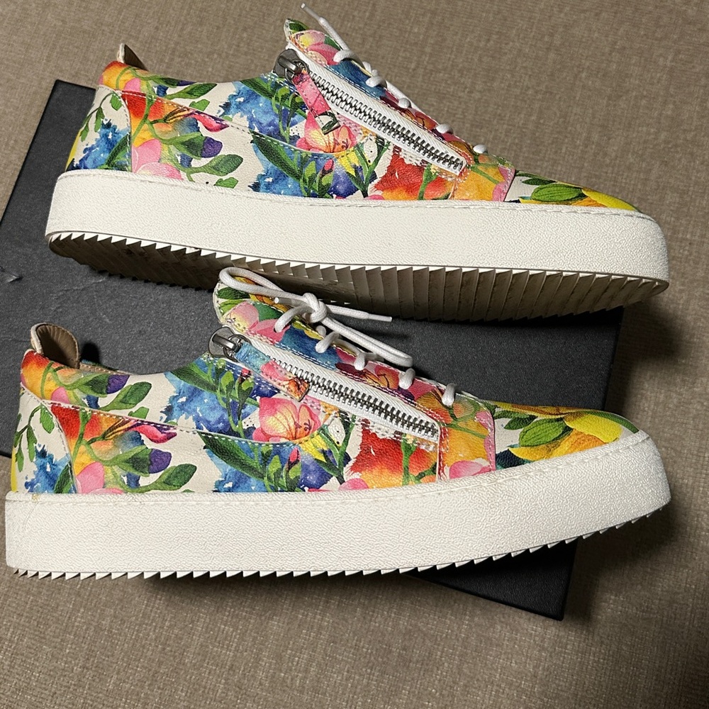 Authentic Giuseppe Zanotti Men’s Floral-Print Double-Zip Low-Top Sneakers